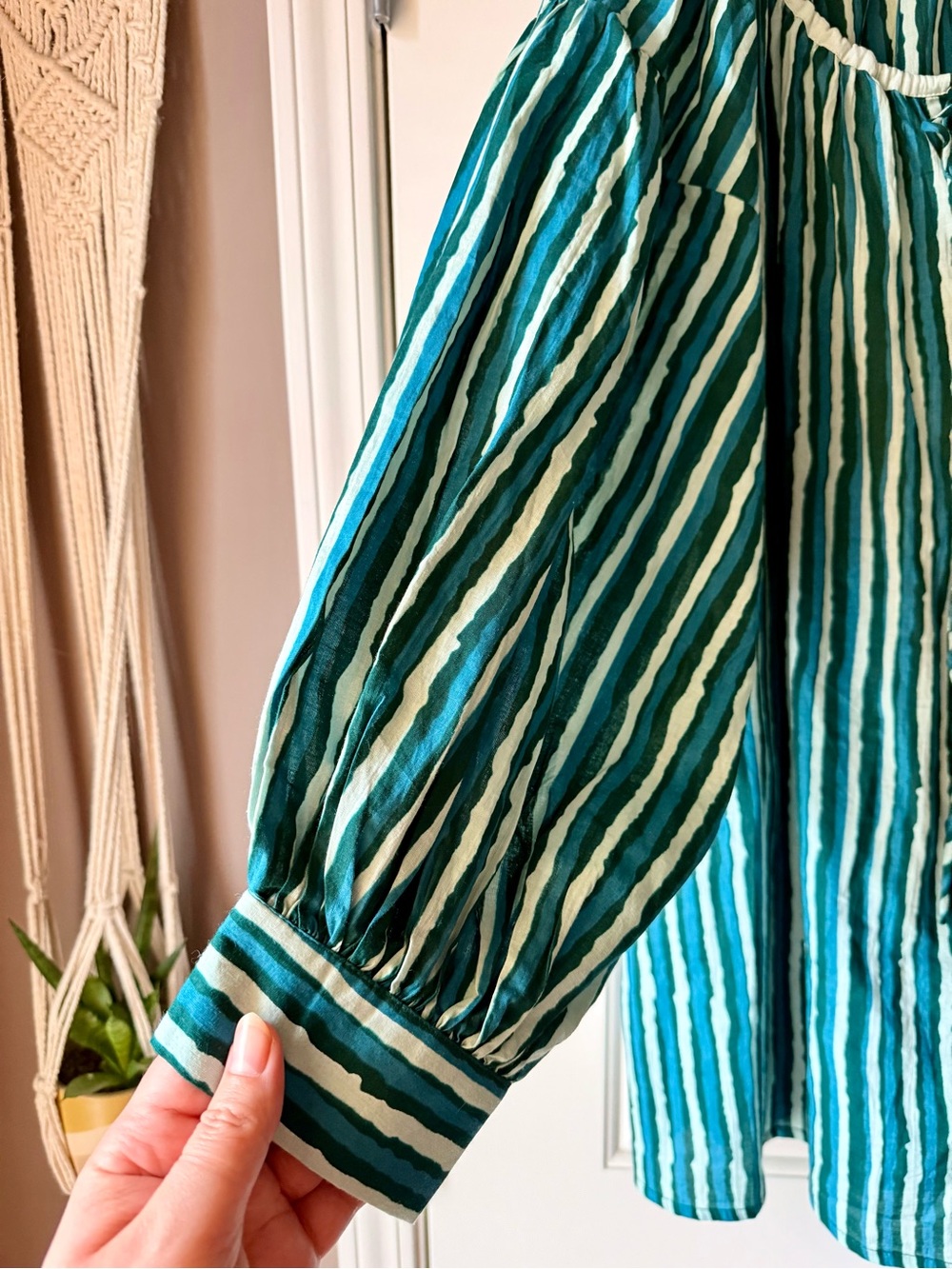 Daughters of India Ria Dress - Picture 9 of 9